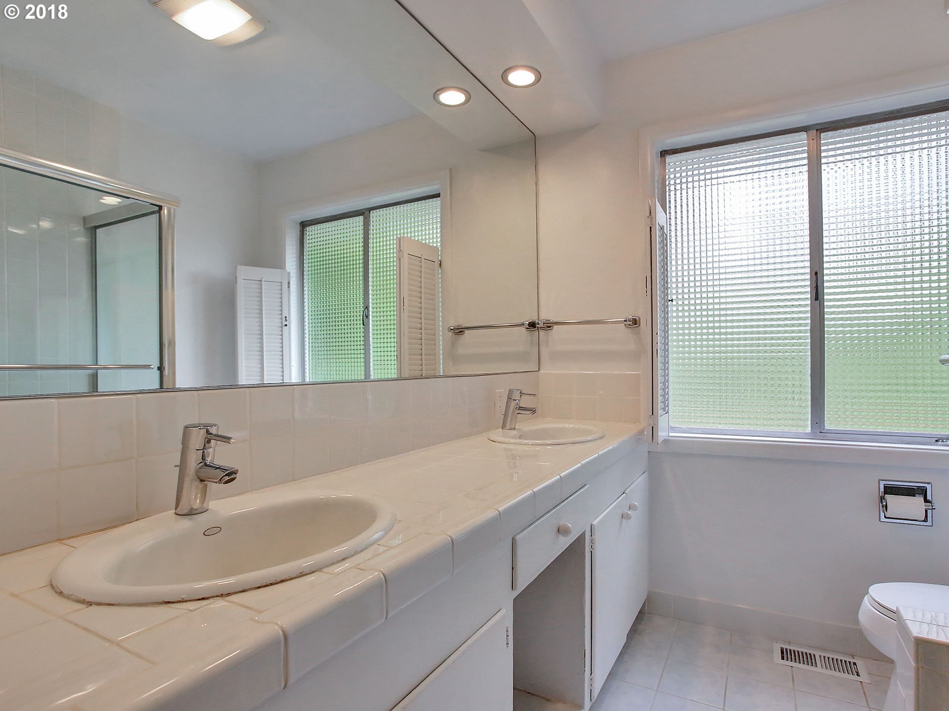 4821 Southwest 18th Place Portland, OR 97239 - Photo 24 of 31 Gallery Image 24