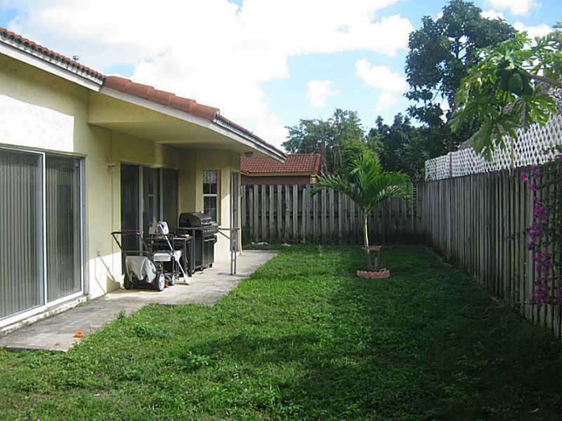 14580 Southwest 172nd Street Miami, FL 33177 - Photo 19 of 20