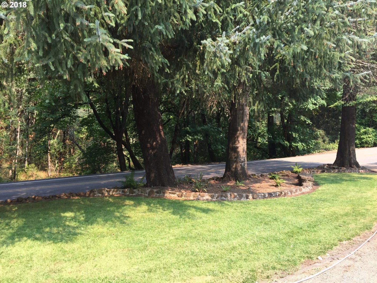8325 Hayhurst Road Yoncalla, OR 97499 - Photo 27 of 31 Gallery Image 27
