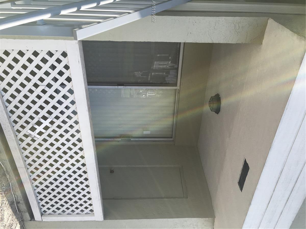 17320 Northwest 67th Place, Unit F7 Hialeah, FL 33015 - Photo 2 of 15