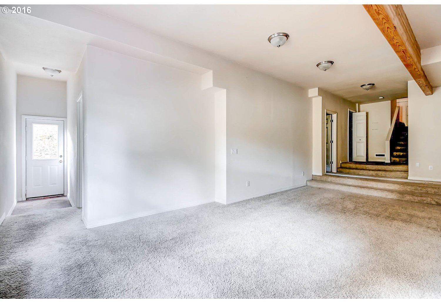 10105 Southwest Shearwater Loop Beaverton, OR 97007 - Photo 17 of 27 Gallery Image 17