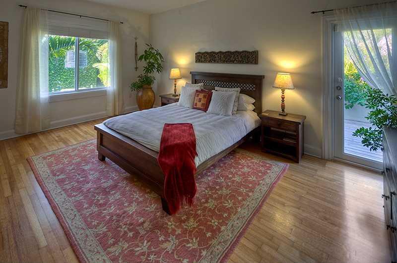 2372 Prairie Avenue Miami Beach, FL 33140 - Photo 20 of 31