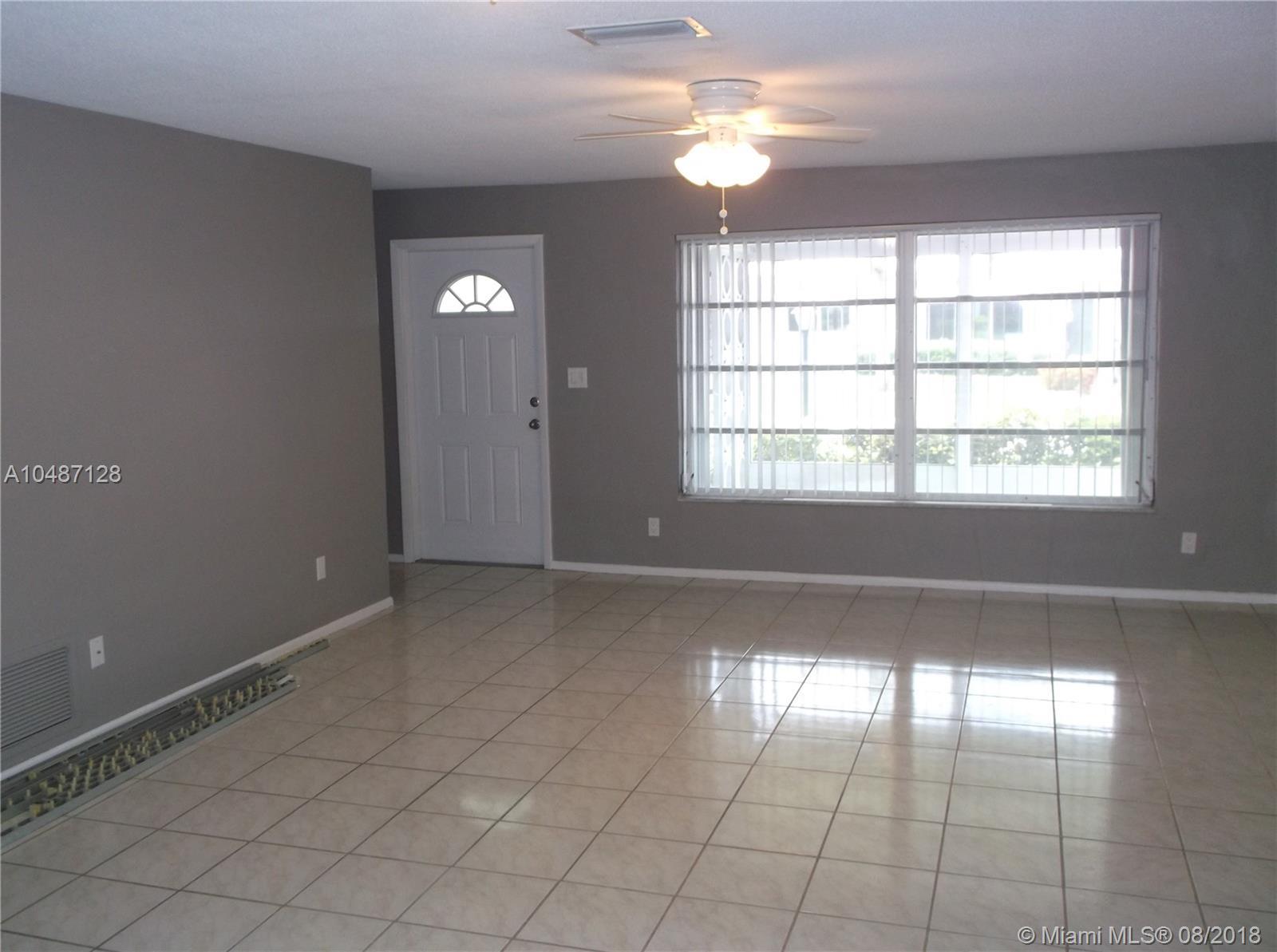 3020 Northwest 1st Drive Pompano Beach, FL 33064 - Photo 4 of 16