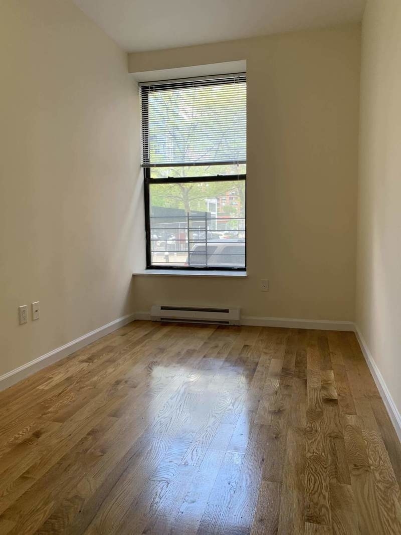 4 Manhattan Avenue, Unit A Manhattan, NY 10025 - Photo 8 of 9