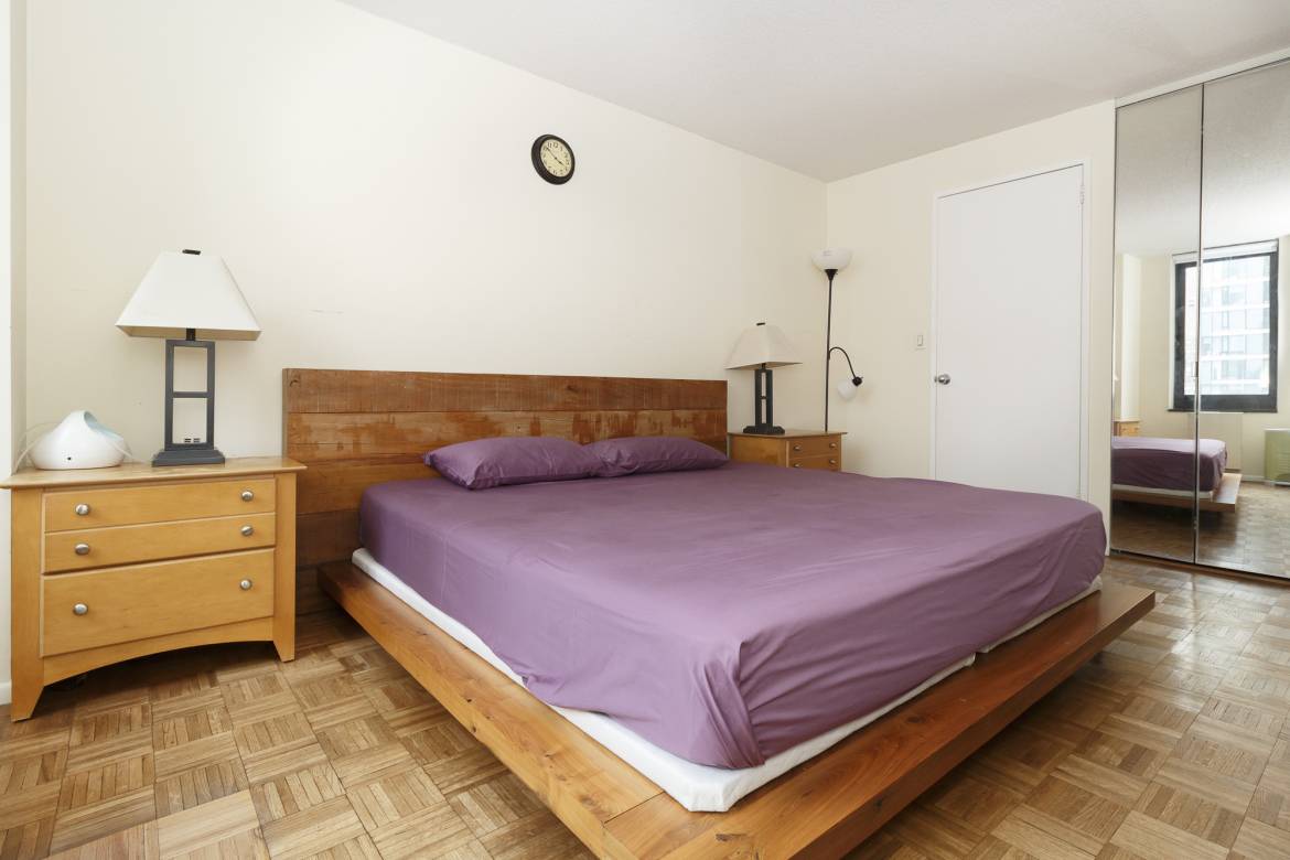 200 Rector Place, Unit 14K Manhattan, NY 10280 - Photo 8 of 13 Photo