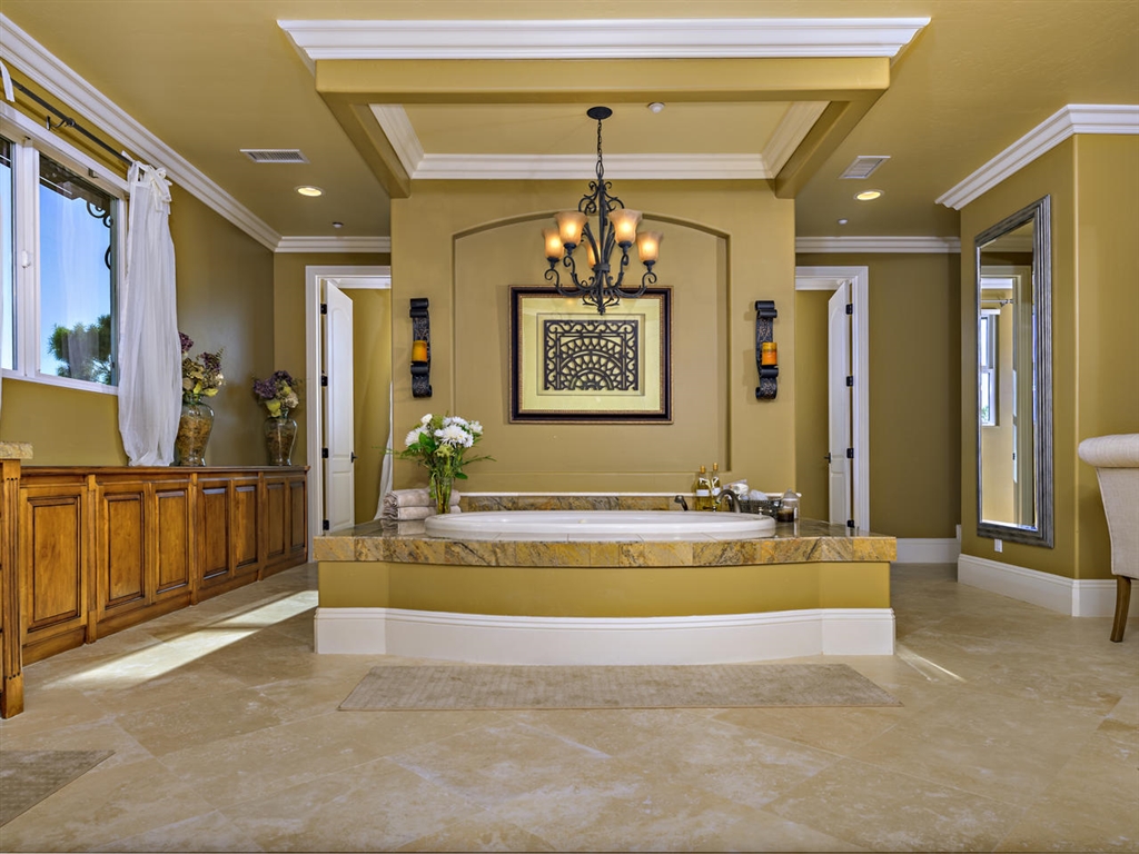 2704 Vía Rancheros Fallbrook, CA 92028 - Photo 14 of 25 Gallery Image 14