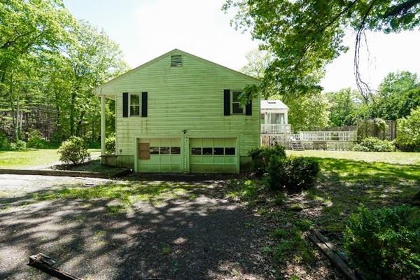 30 Old Grafton Road Upton, MA 01568 - Photo 8 of 23 Gallery Image 8