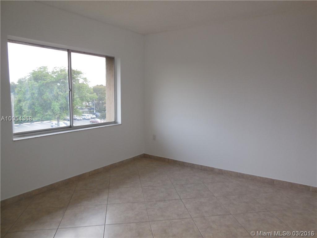 721 North Pine Island Road, Unit 416 Plantation, FL 33324 - Photo 17 of 18