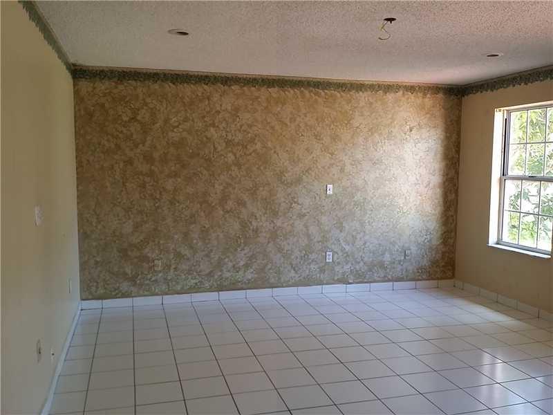 2701 Southwest 79th Avenue Miami, FL 33155 - Photo 7 of 21