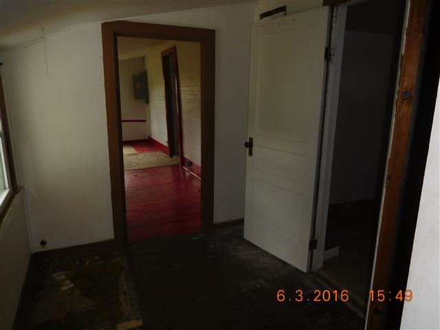 2879 Bucket Branch Road Waverly, TN 37185 - Photo 11 of 16 Gallery Image 11