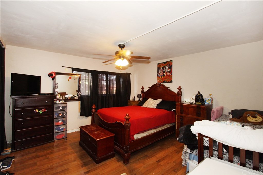 5337 Raphael Street Los Angeles, CA 90042 - Photo 25 of 29 Second Unit~ Bedroom #1