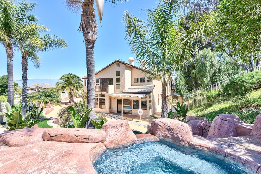 3086 Diamondview Circle Corona, CA 92882 - Photo 24 of 66