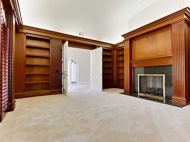 16210 Via Cazadero Rancho Santa Fe, CA 92067 - Photo 5 of 25 office