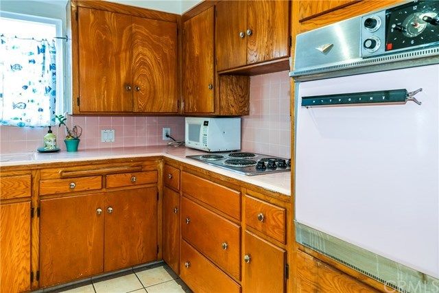 $405,000 | 2105 East Ocean Boulevard, Unit 12, Long Beach, CA 90803