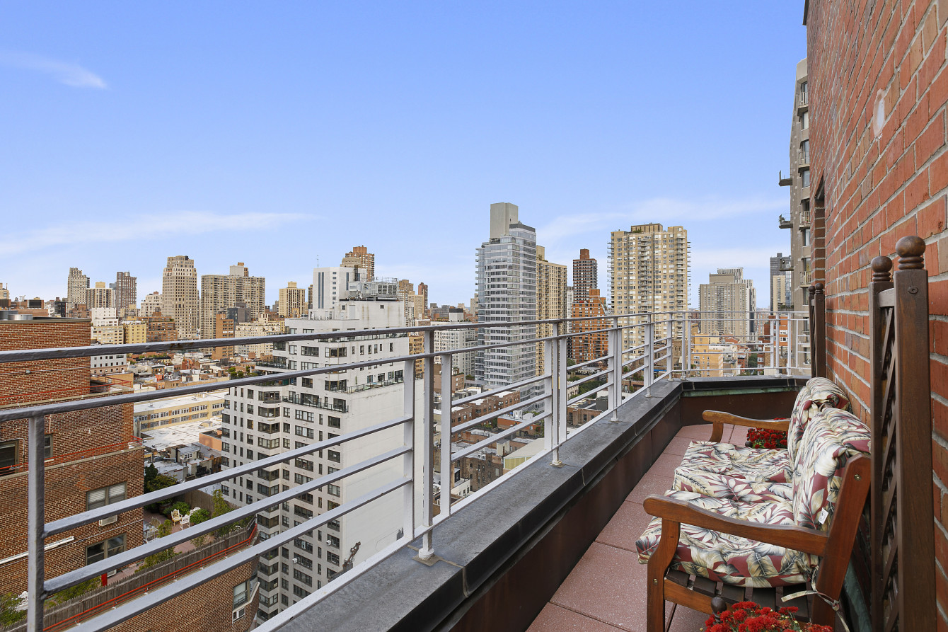 165 East 72nd Street, Unit PHG Manhattan, NY 10021 - Photo 13 of 21