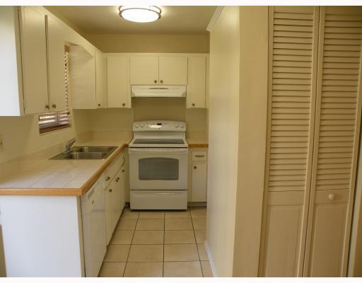 2250 Brickell Avenue, Unit 3 Miami, FL 33129 - Photo 3 of 8