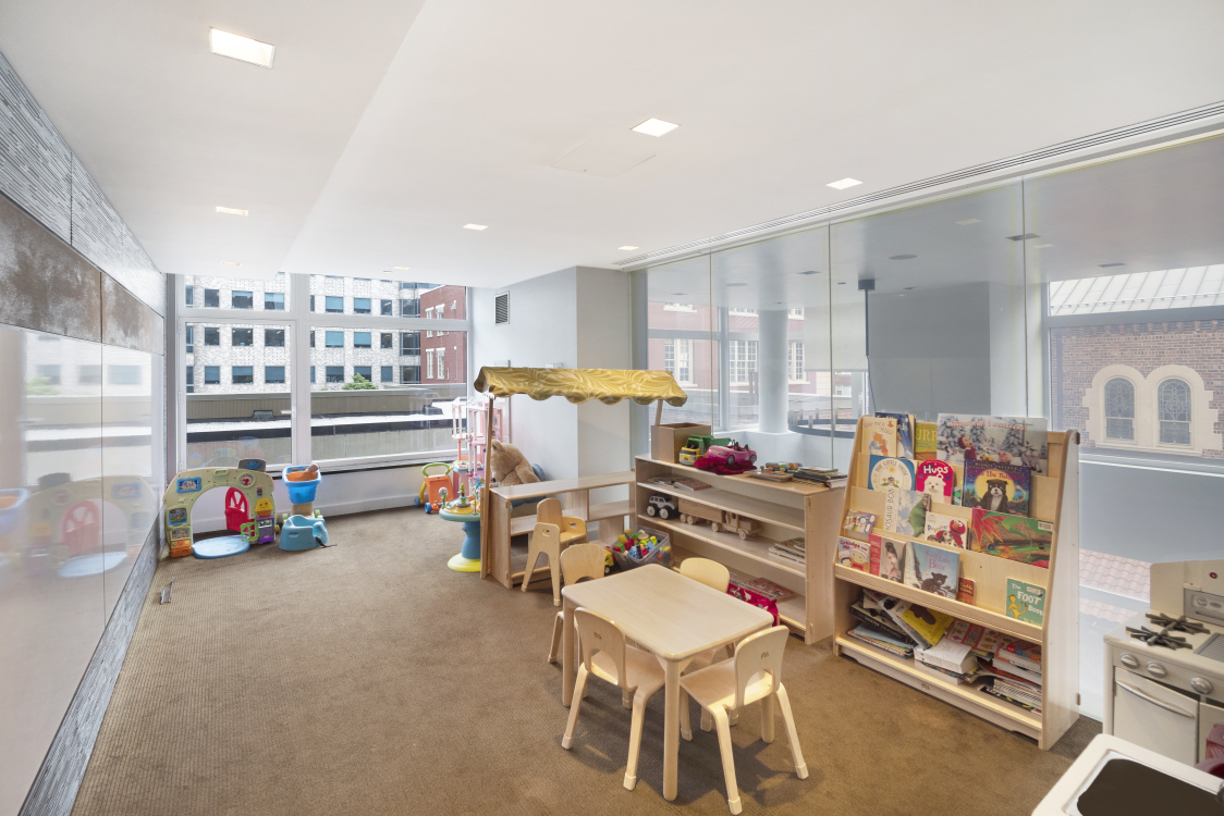 400 East 67th Street, Unit 28C Manhattan, NY 10065 - Photo 19 of 23