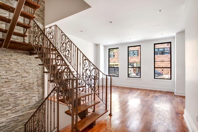 626 Monroe Street Brooklyn, NY 11221 - Photo 3 of 11