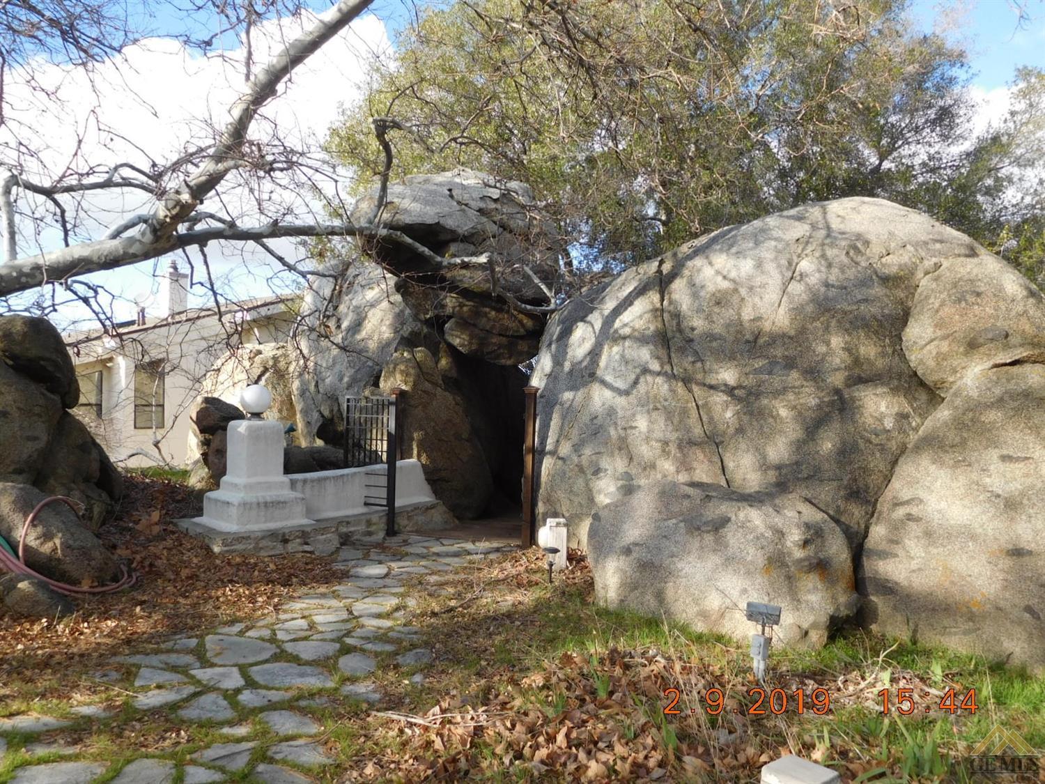 29781 Fuller Way Keene, CA 93531 - Photo 21 of 40