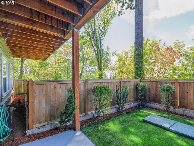 4654 Southwest Condor Avenue Portland, OR 97239 - Photo 10 of 16 Gallery Image 10