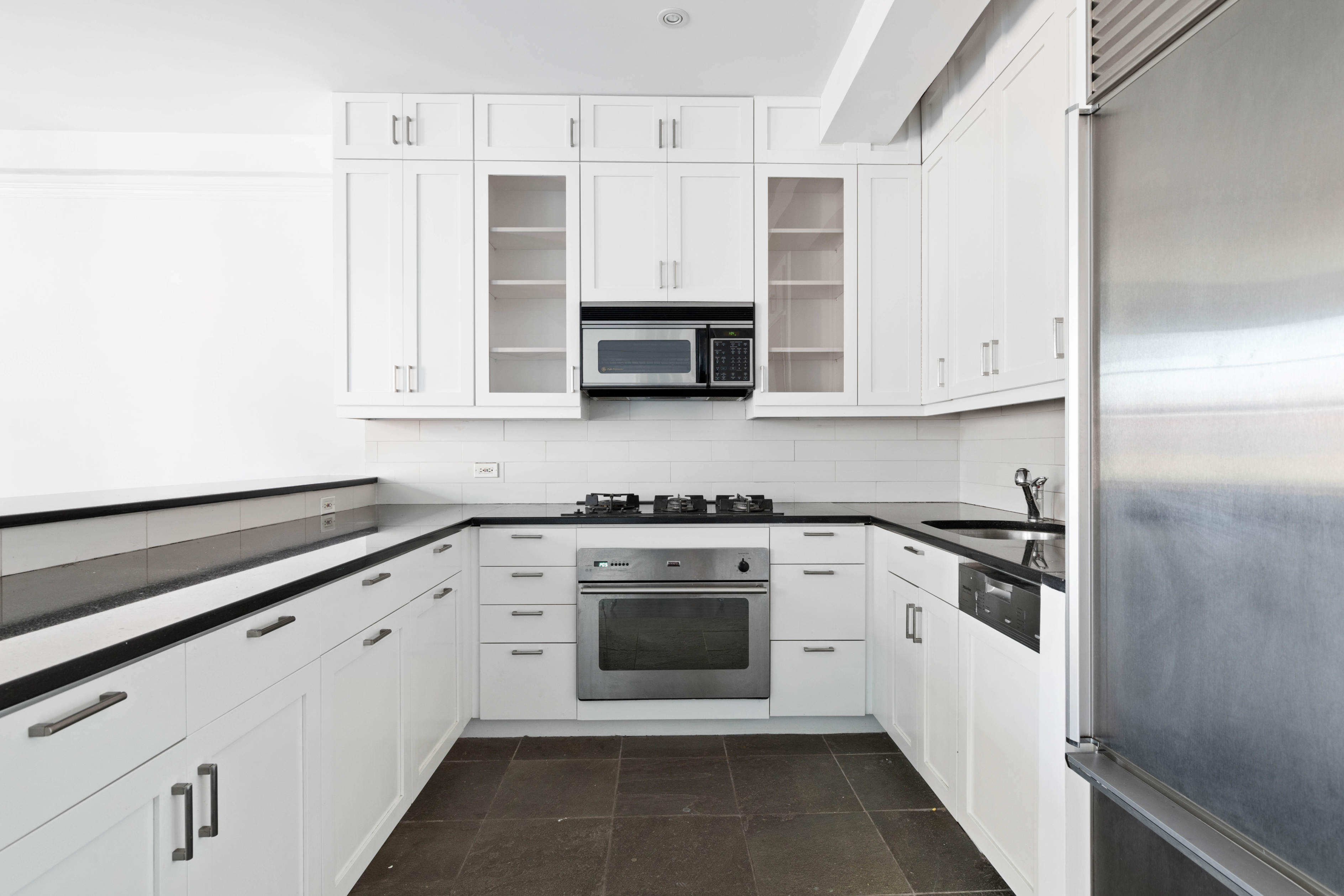 30 5th Avenue, Unit 11HJ Manhattan, NY 10011 - Photo 4 of 11