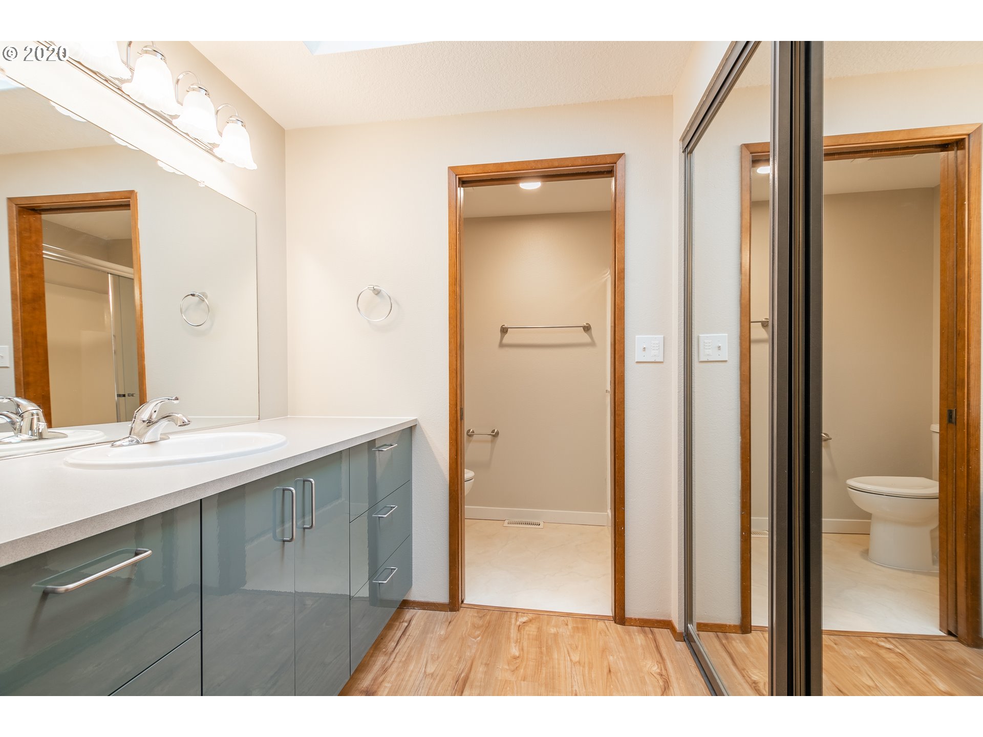 7755 Southwest Sorrento Road Beaverton, OR 97008 - Photo 17 of 30 Gallery Image 17