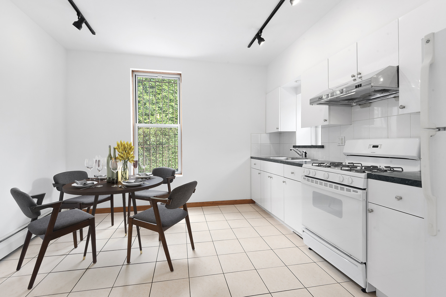 650 President Street, Unit 2 Brooklyn, NY 11215 - Photo 2 of 7