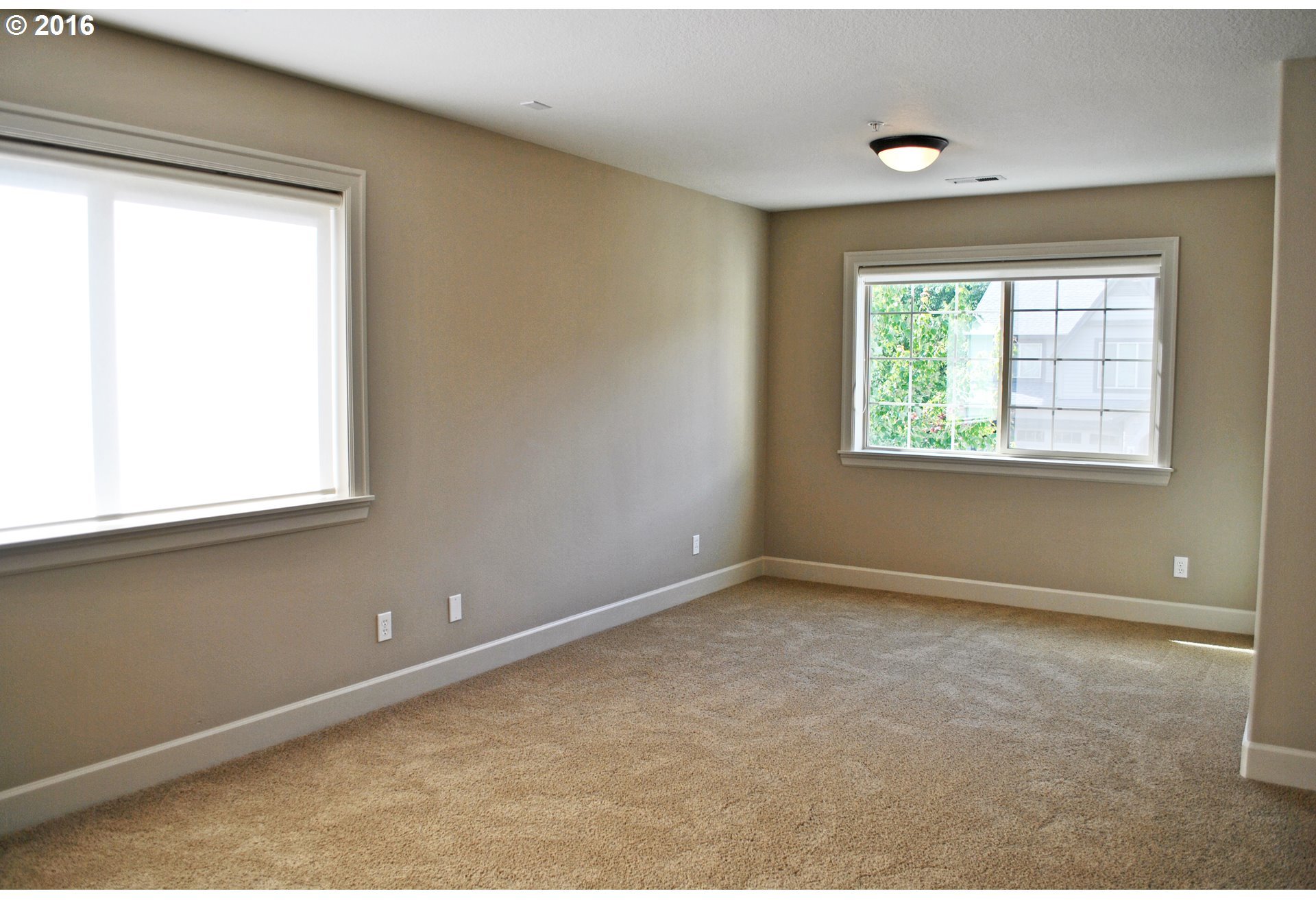 1710 Southwest Joshua Street Portland, OR 97219 - Photo 23 of 27 Gallery Image 23