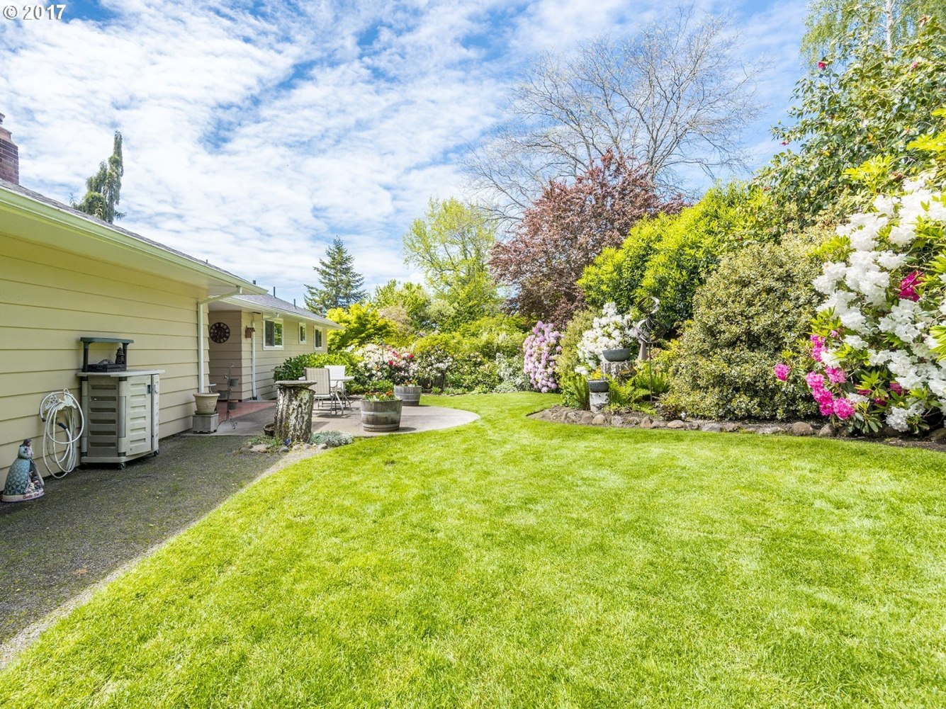 6237 Southwest Radcliff Street Portland, OR 97219 - Photo 23 of 27 Gallery Image 23