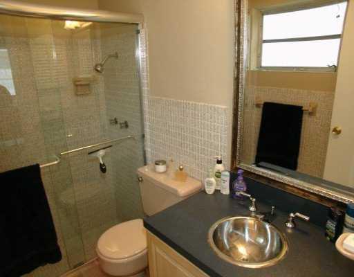 7401 Southwest 168th Street Miami, FL 33157 - Photo 5 of 12