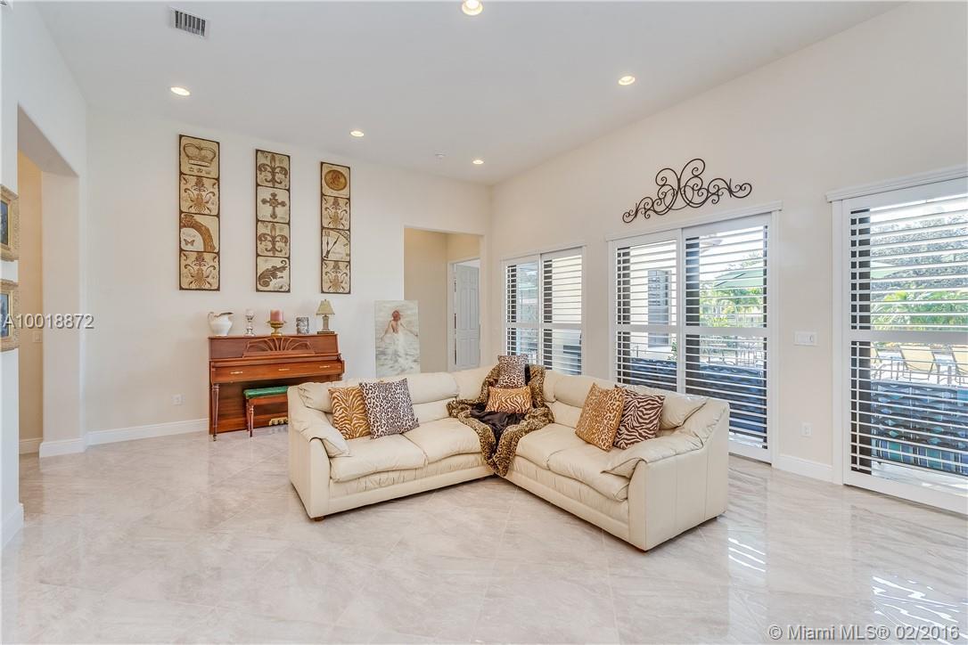 4425 Parkside Road Davie, FL 33328 - Photo 20 of 35 Gallery Image 20