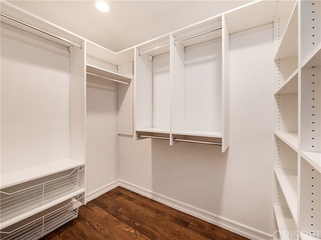 9001 Dayton Way, Unit E Beverly Hills, CA 90211 - Photo 18 of 27