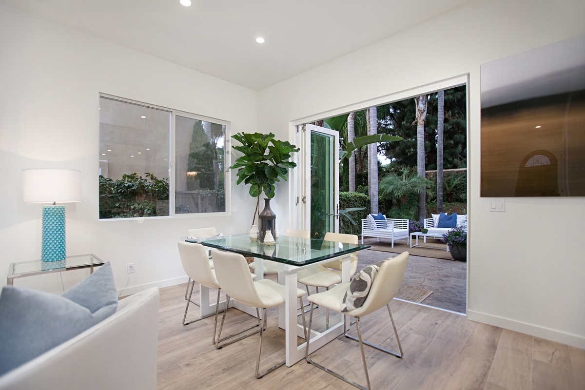 7049 Surfbird Circle Carlsbad, CA 92011 - Photo 9 of 23