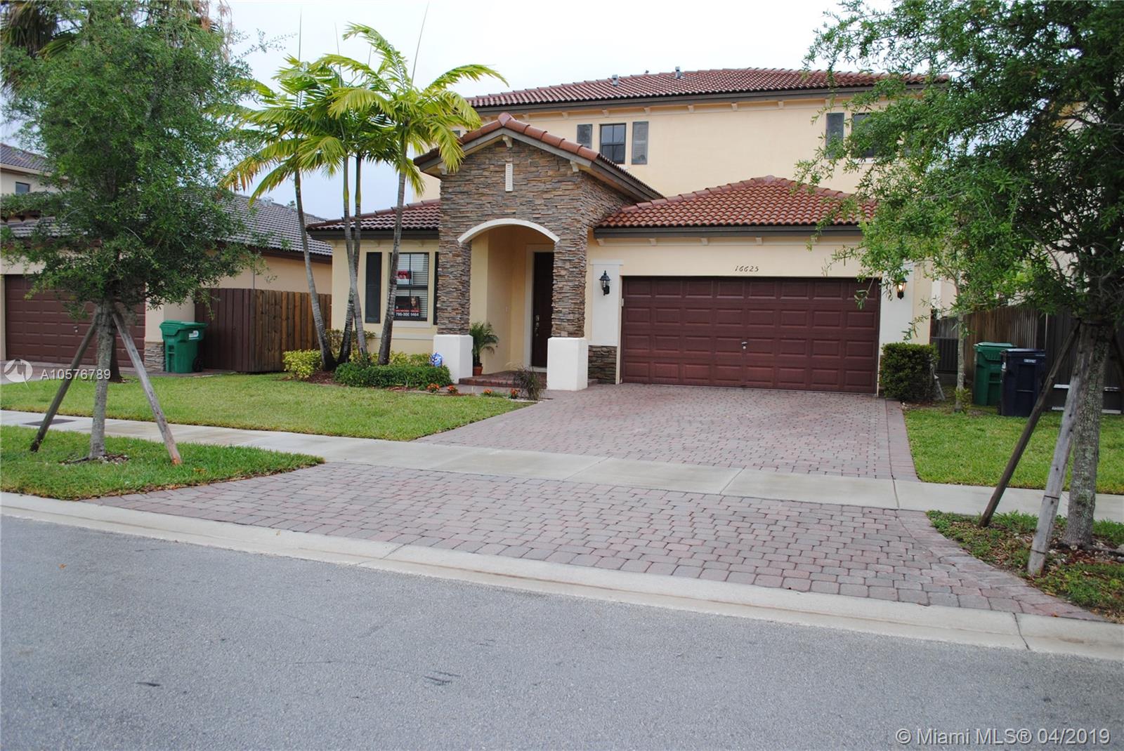 16625 Southwest 44th Street Miami, FL 33185 - Photo 2 of 29