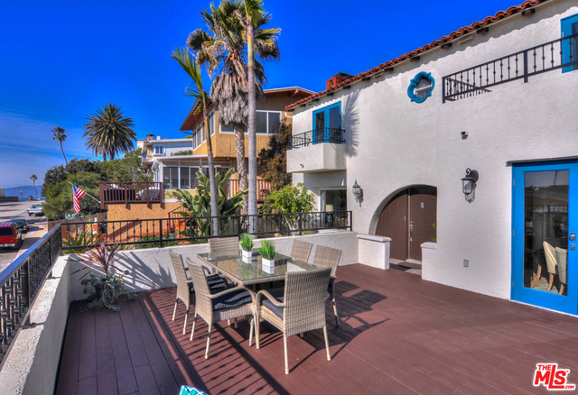 7526 Rindge Avenue Playa del Rey, CA 90293 - Photo 2 of 33