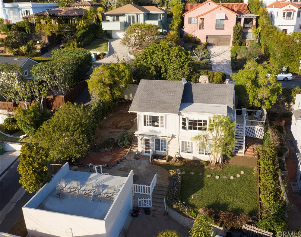 271 High Drive Laguna Beach, CA 92651 - Photo 2 of 12