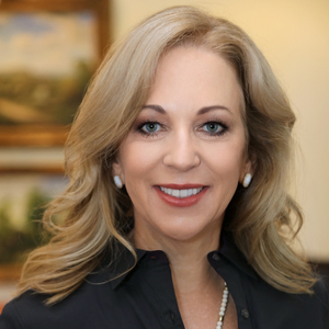 Headshot of Mary Floyd