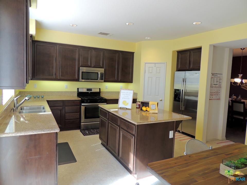 79899 Camden Drive Indio, CA 92203 - Photo 5 of 29