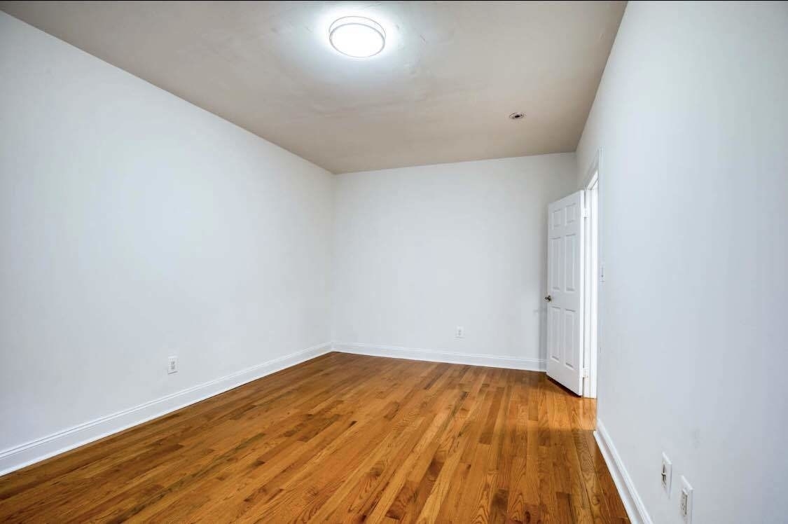 1035 Washington Avenue, Unit 3H Brooklyn, NY 11225 - Photo 7 of 7