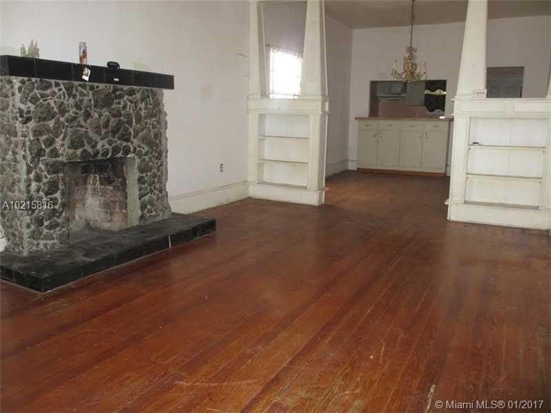 421 Northeast 70th Street Miami, FL 33138 - Photo 6 of 7