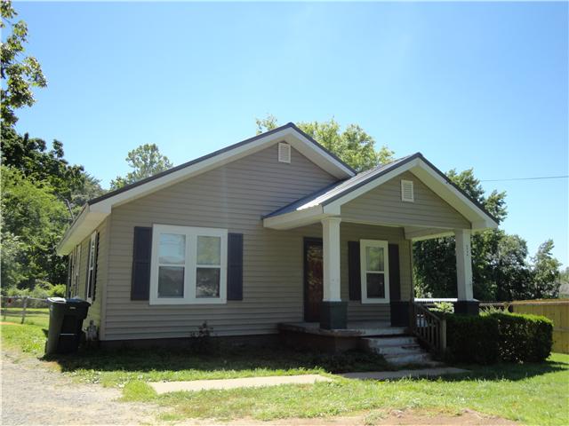 2302 South Main Street Springfield, TN 37172 - Photo 2 of 13 Front view