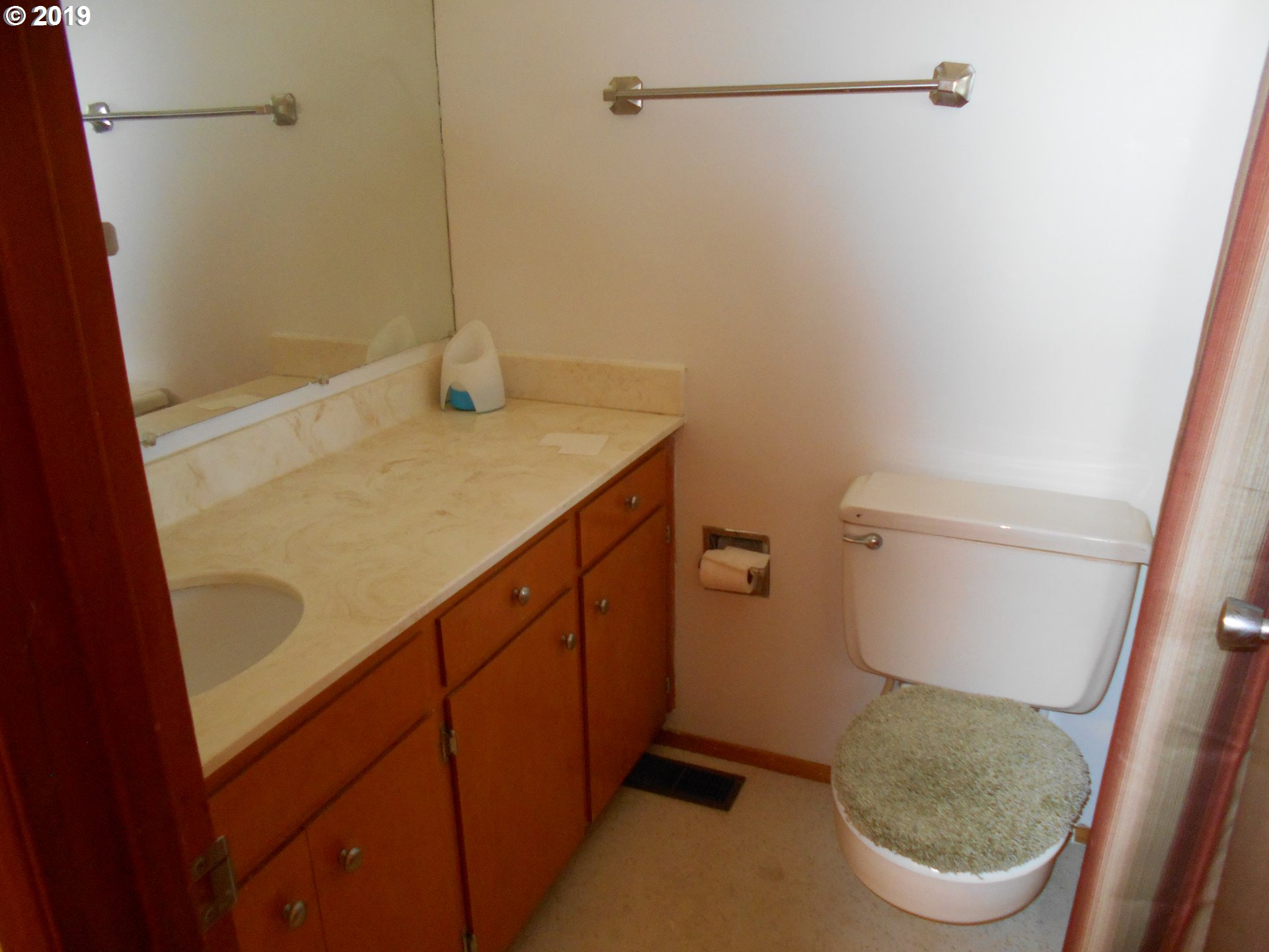 2040 Sallal Road Woodburn, OR 97071 - Photo 7 of 25 Gallery Image 7