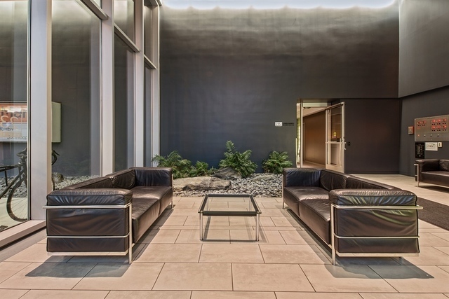 235 W Van Buren St, Chicago, IL 60607 - Photo 9 of 17