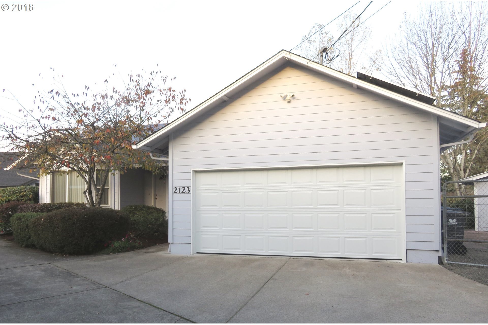 2123 Jeppesen Acres Road Eugene, OR 97401 - Photo 5 of 17 Gallery Image 5