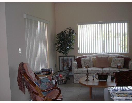 13653 Southwest 124th Avenue Road Miami, FL 33186 - Photo 11 of 12