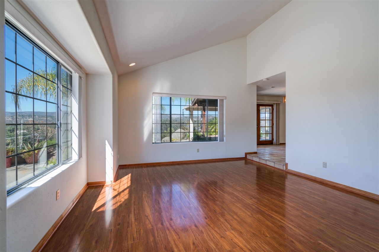 1165 Cleghorn Way Alpine, CA 91901 - Photo 14 of 25