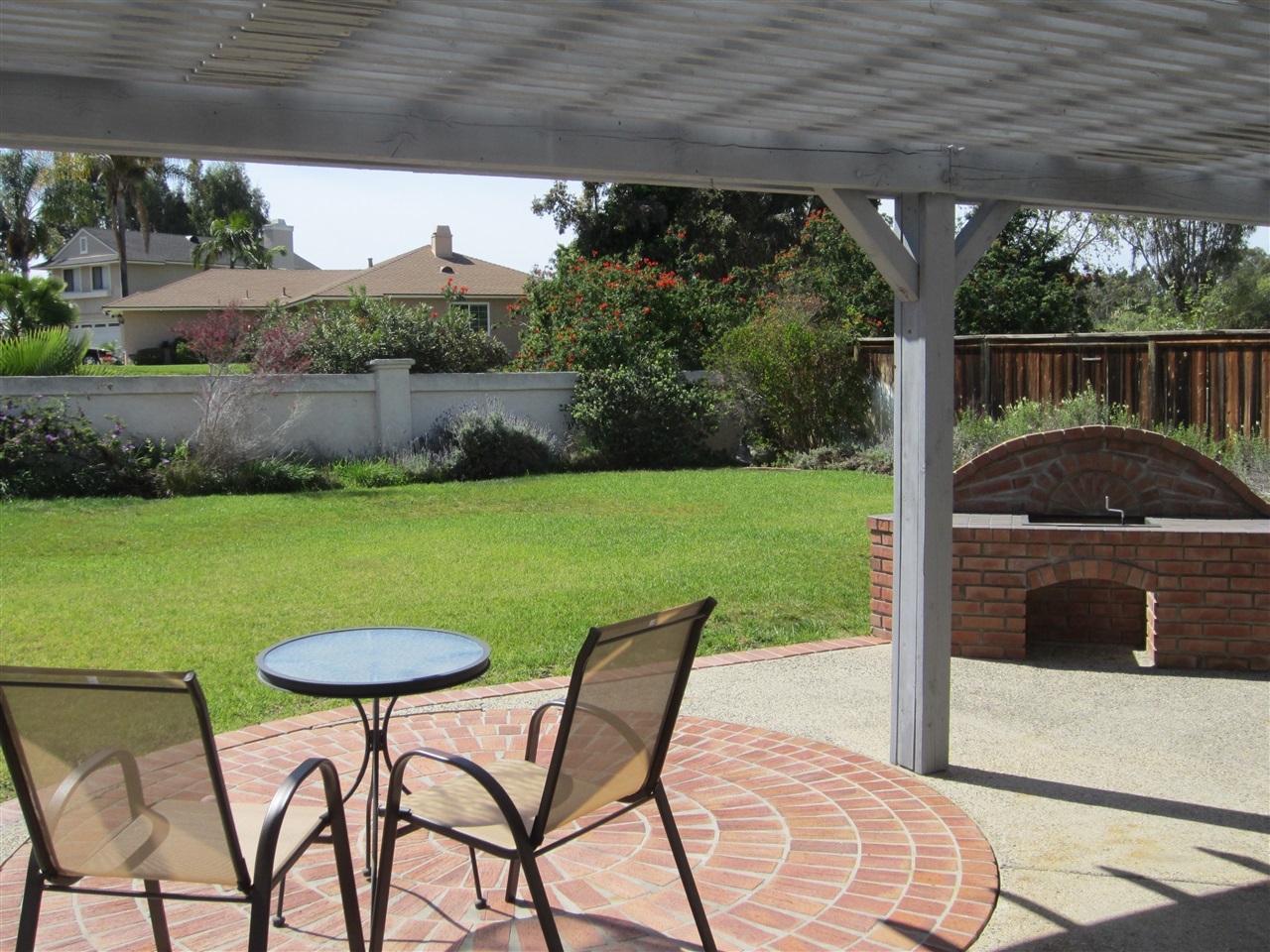 1019 Bridle Path Way Oceanside, CA 92057 - Photo 8 of 12 Gallery Image 8
