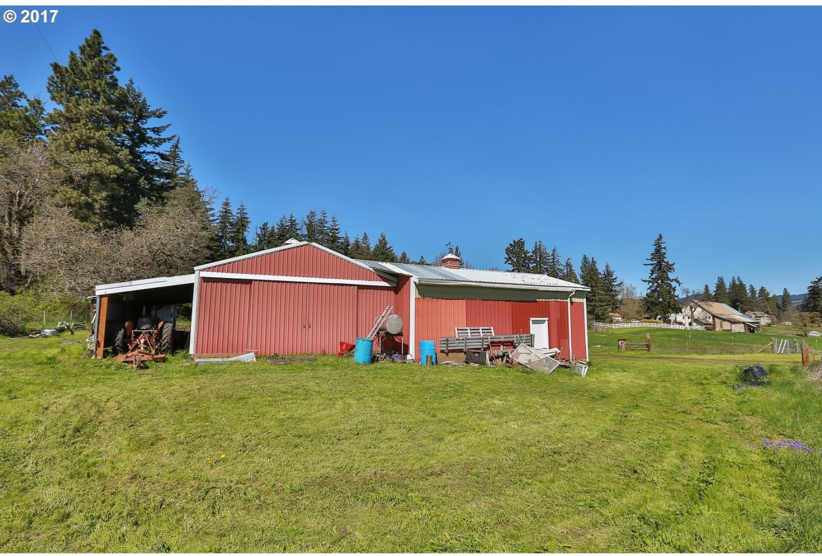 1349 Country Club Road Hood River, OR 97031 - Photo 22 of 26 Gallery Image 22