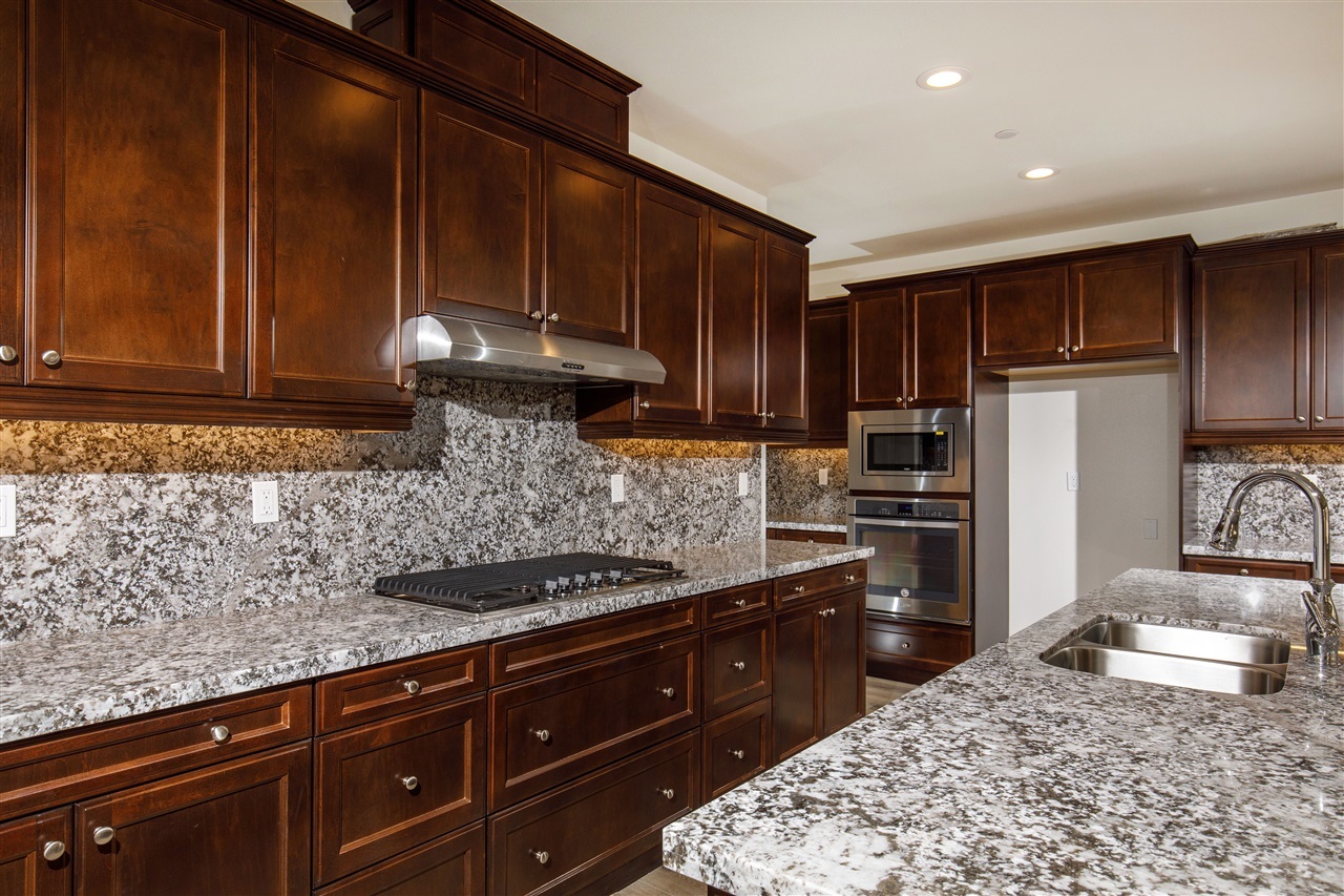 15873 Sarah Ridge Road San Diego, CA 92127 - Photo 2 of 16 Gallery Image 2