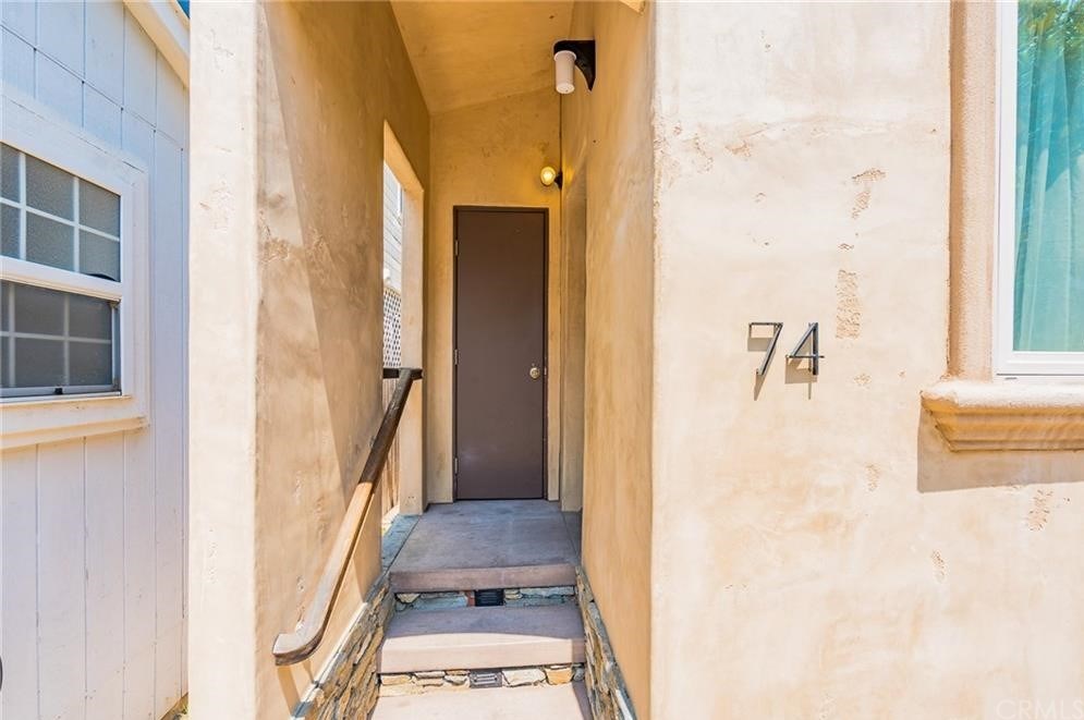 74 Riversea Road, Unit 74 Seal Beach, CA 90740 - Photo 4 of 28